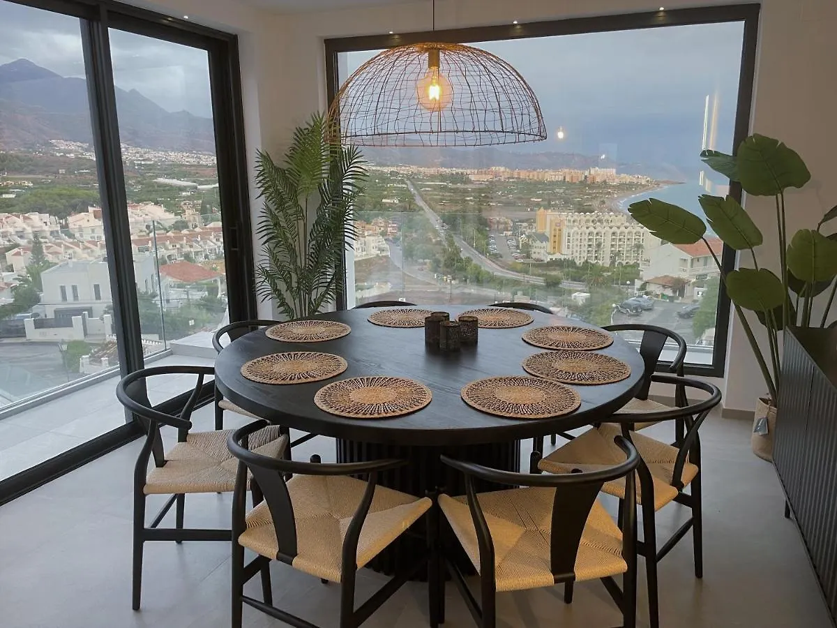Luxury Villa With Panoramic Views And Infinity Pool Nerja